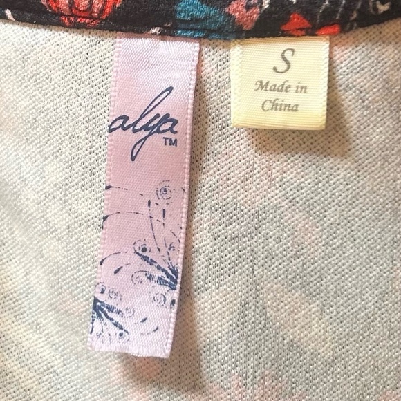 Like New Alya A-Line Fit Flare Floral Pattern Dress Women’s Size Small - Picture 6 of 8